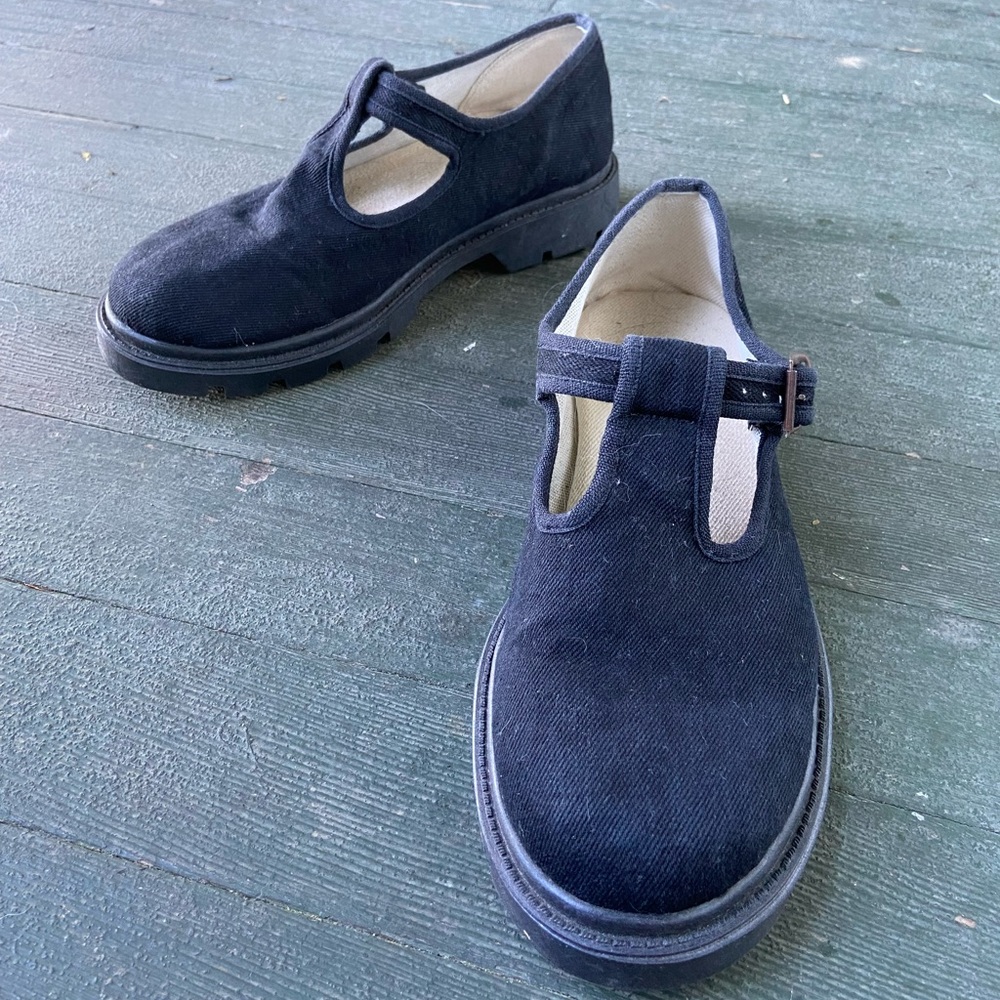 Small Lot Co. Lug Sole Mary Jane - Black - US 8 / Euro 38